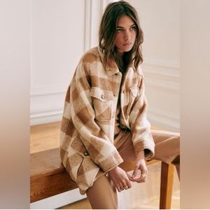 Sezane Paulin Coat in Ecru and Camel, US size 6 (FR 38)